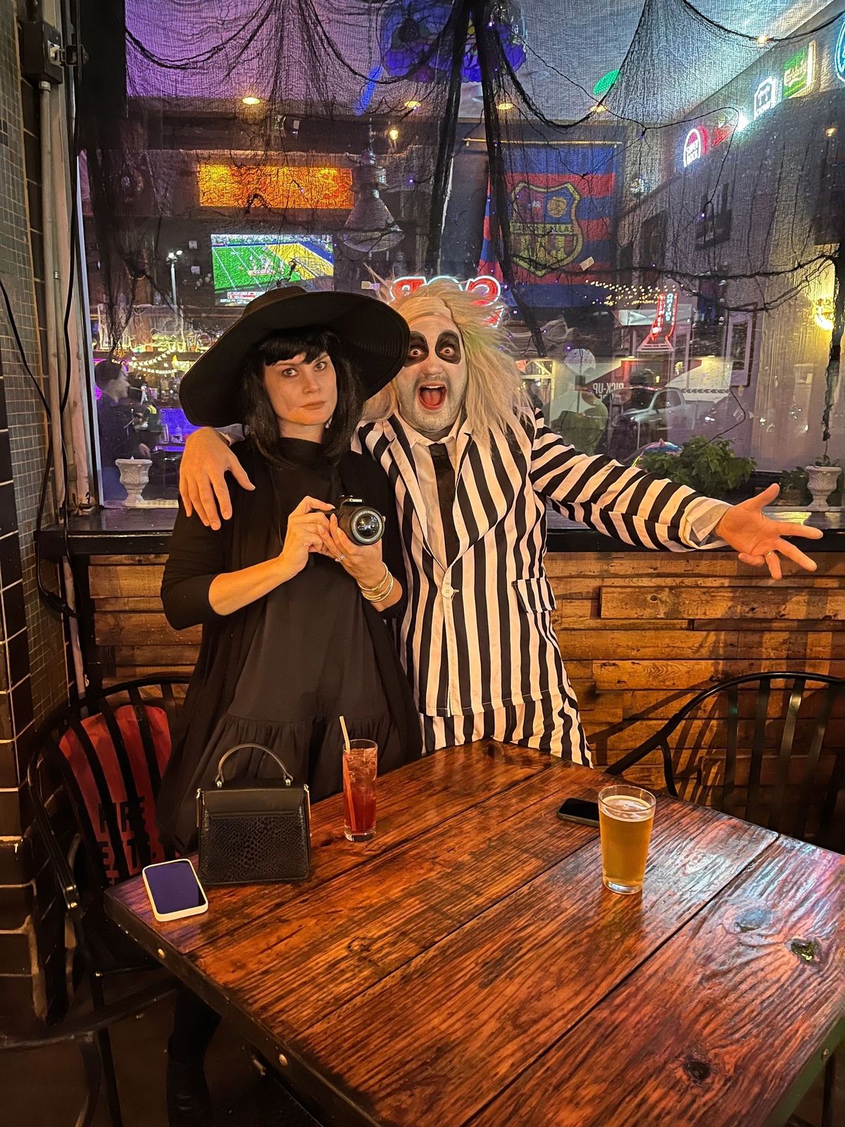 Guests in Halloween costume during Halloween 2023 at Meyboom Brasserie