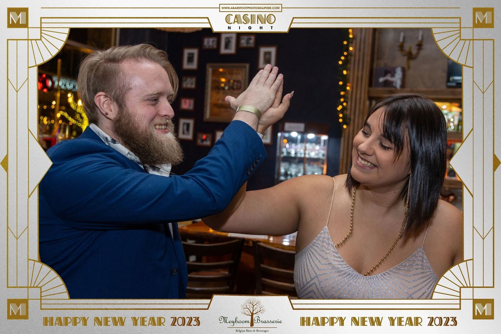 Guests celebrating during the New Year's Eve 2023 casino night at Meyboom Brasserie