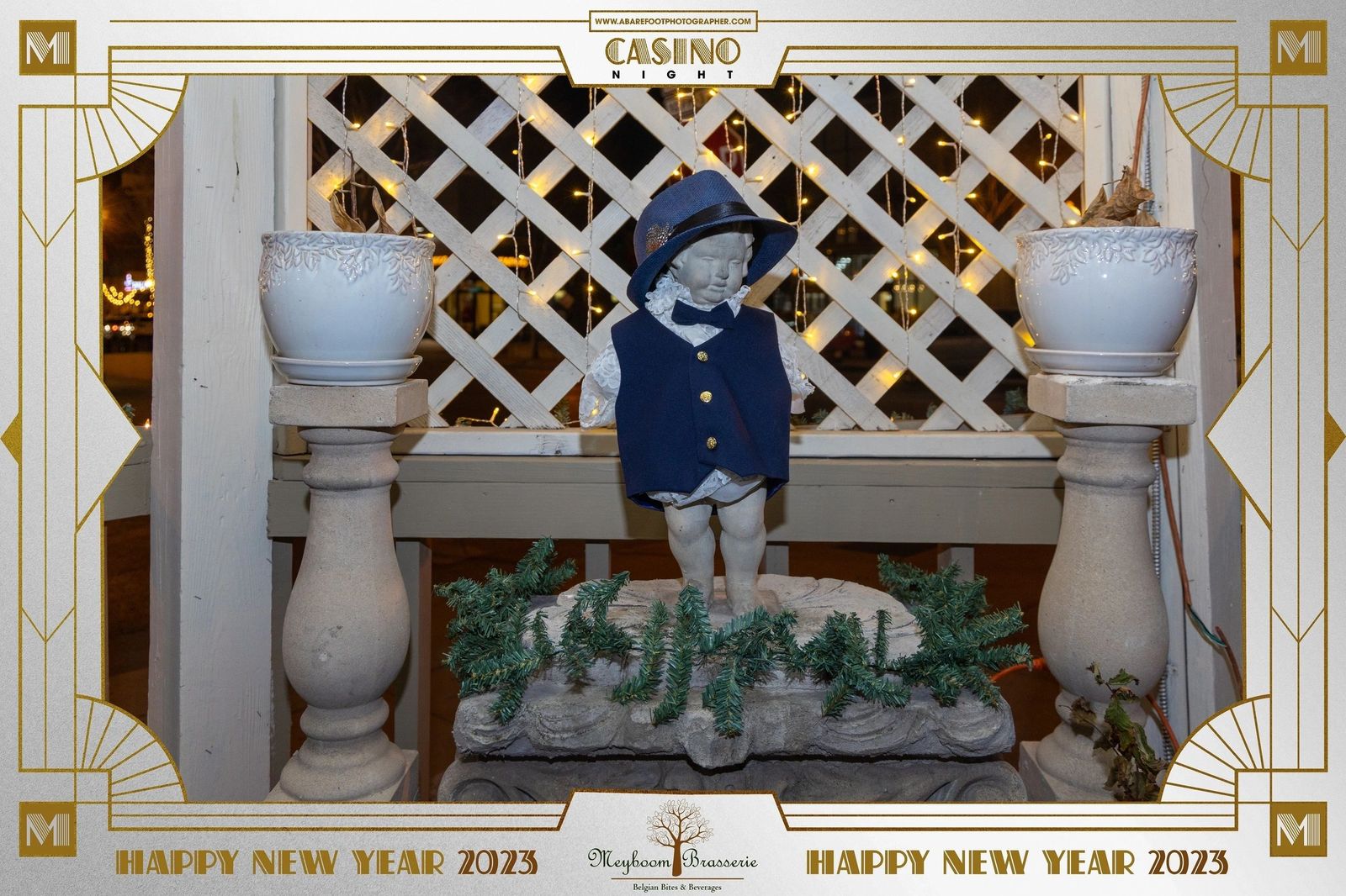 The Manneken Pis figure in the bar during the New Year's Eve 2023 casino night at Meyboom Brasserie